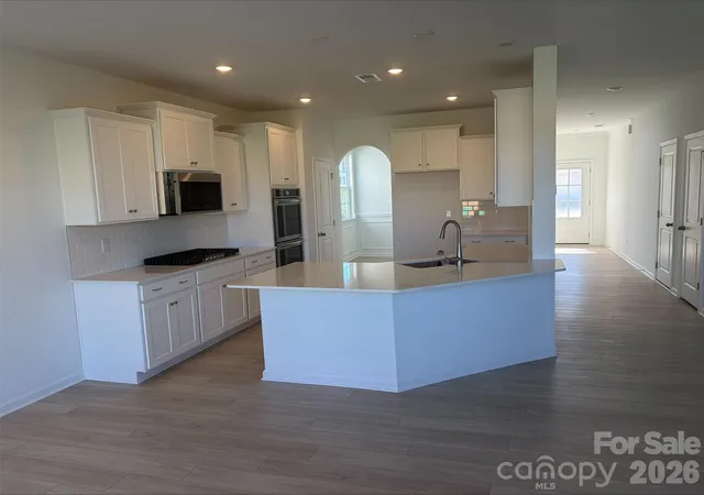 Photo 2 of Single family home for sale at 1634 Grassy Knoll Trl, Maiden, NC 28650 | MLS# 4429377 | Listing updated on 2026-09-29