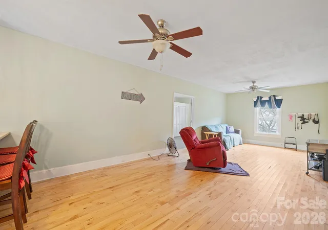 Photo 3 of Single family home for sale at 228 Hazeleen Ave, Belmont, NC 28012 | MLS# 4429378 | Listing updated on 2026-10-05