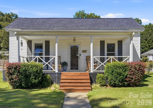 Single family home for sale at 300 S Rose Ave, Kannapolis, NC 28083 | MLS# 4429381