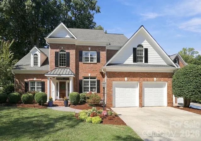 Single family home for sale at 3716 Eastover Hills Ct, Charlotte, NC 28211 | MLS# 4429391
