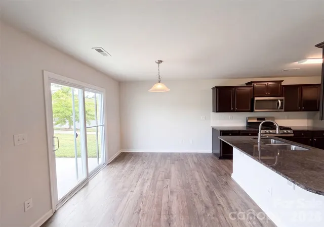 Photo 2 of Single family home for sale at 1554 Gaston Mountain Dr, Dallas, NC 28034 | MLS# 4429393 | Listing updated on 2026-10-07