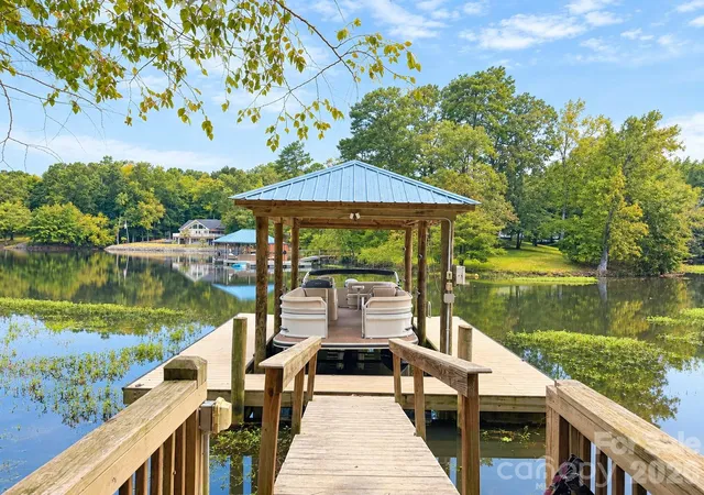 Photo 3 of Single family home for sale at 12039 Spinnaker Dr, Fort Mill, SC 29708 | MLS# 4429400 | Listing updated on 2026-10-05
