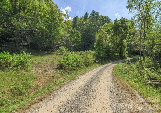Land for sale at 10281 White Oak Rd, Waynesville, NC 28785 | MLS# 4429403
