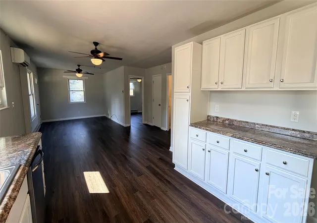 Photo 2 of Single family home for sale at 101 Craig St, Stanley, NC 28164 | MLS# 4429405 | Listing updated on 2026-10-07