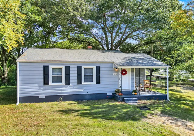 Single family home for sale at 1656 Oakridge Meadows Ct, Rock Hill, SC 29732 | MLS# 4429407