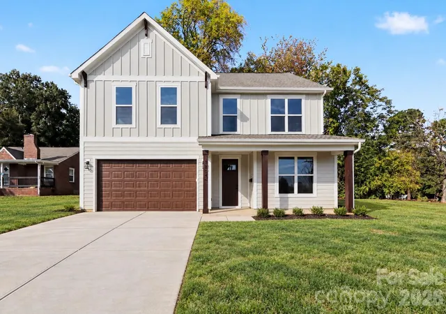Single family home for sale at 3804 Plainview Rd, Charlotte, NC 28208 | MLS# 4429409