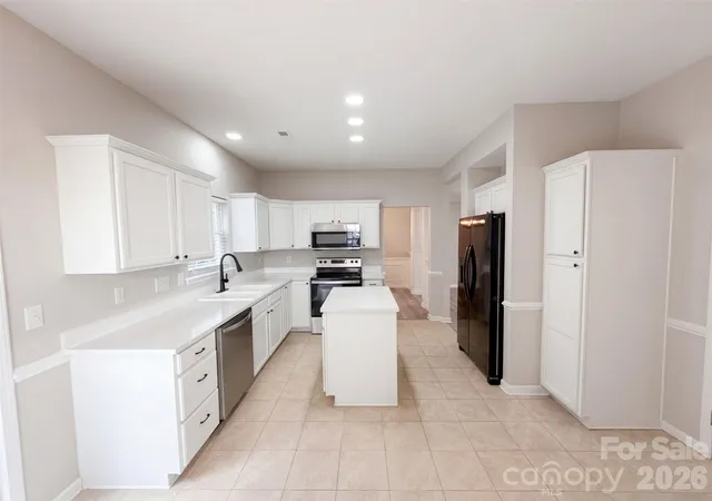 Photo 2 of Single family home for sale at 1159 Tufton Pl Nw, Concord, NC 28027 | MLS# 4429425 | Listing updated on 2026-09-29