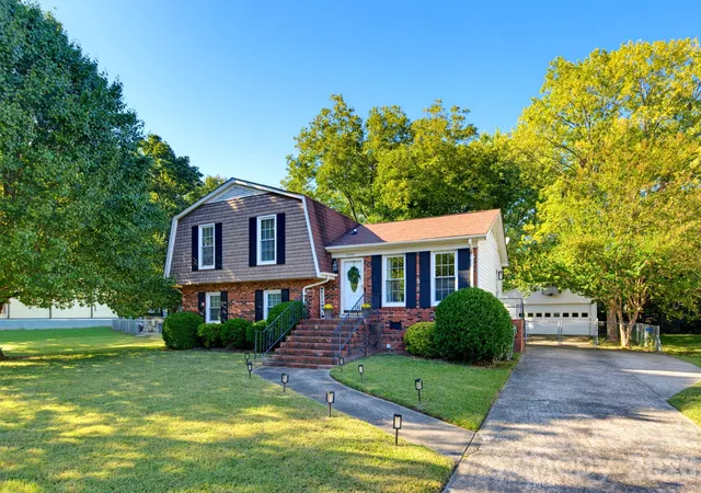 Photo 1 of Single family home for sale at 12001 Antebellum Dr, Charlotte, NC 28273 | MLS# 4429447 | Listing updated on 2026-10-08