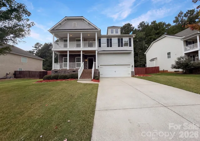 Photo 1 of Single family home for sale at 330 Windy Pine Dr, Clover, SC 29710 | MLS# 4429449 | Listing updated on 2026-09-30