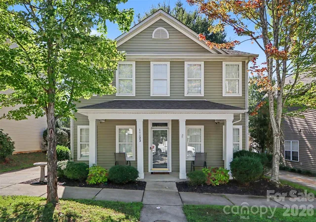 Photo 2 of Single family home for sale at 11122 Aprilia Ln, Cornelius, NC 28031 | MLS# 4429461 | Listing updated on 2026-10-03