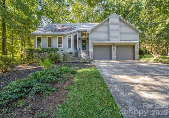 Photo 1 of Single family home for sale at 271 Anne St, Rutherfordton, NC 28139 | MLS# 4429466 | Listing updated on 2026-10-02