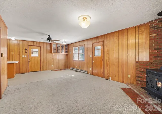Photo 3 of Single family home for sale at 1204 Vickie Ln, Matthews, NC 28104 | MLS# 4429467 | Listing updated on 2026-10-02