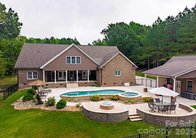 Photo 3 of Single family home for sale at 5923 Rocky River Rd N, Indian Trail, NC 28079 | MLS# 4429472 | Listing updated on 2026-10-10