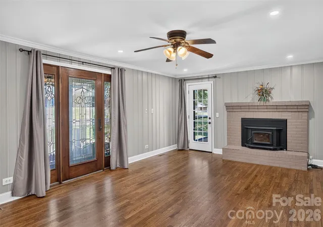 Photo 2 of Single family home for sale at 117 Edgewood Ave, Landrum, SC 29356 | MLS# 4429476 | Listing updated on 2026-09-30