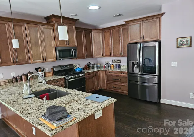 Photo 4 of Single family home for sale at 383 Lee Ave, Lexington, NC 27295 | MLS# 4429489 | Listing updated on 2026-10-03