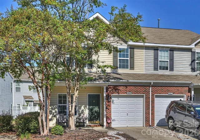 Townhouse for sale at 13623 Singleleaf Ln, Charlotte, NC 28278 | MLS# 4429494