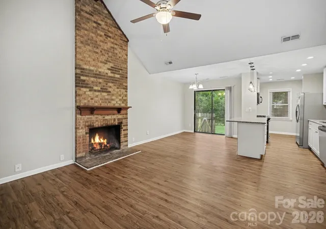 Photo 3 of Single family home for sale at 5508 Whistlewood Ln, Charlotte, NC 28208 | MLS# 4429497 | Listing updated on 2026-10-02