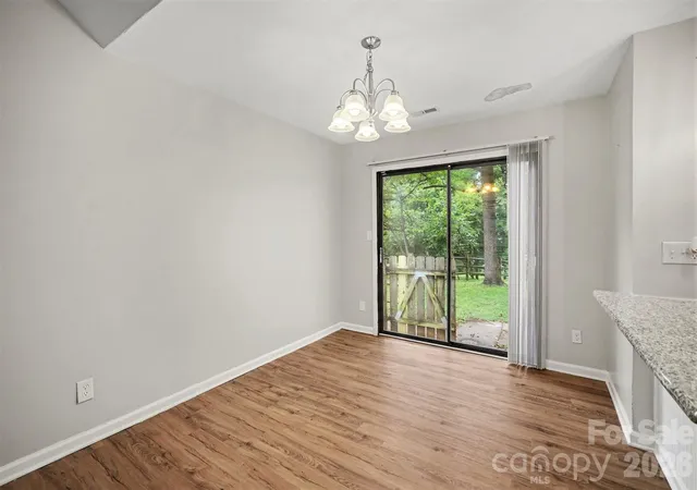 Photo 4 of Single family home for sale at 5508 Whistlewood Ln, Charlotte, NC 28208 | MLS# 4429497 | Listing updated on 2026-10-02