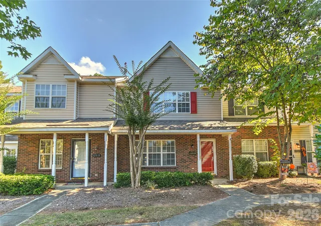 Photo 1 of Townhouse for sale at 12523 Bluestem Ln, Charlotte, NC 28277 | MLS# 4429502 | Listing updated on 2026-10-03