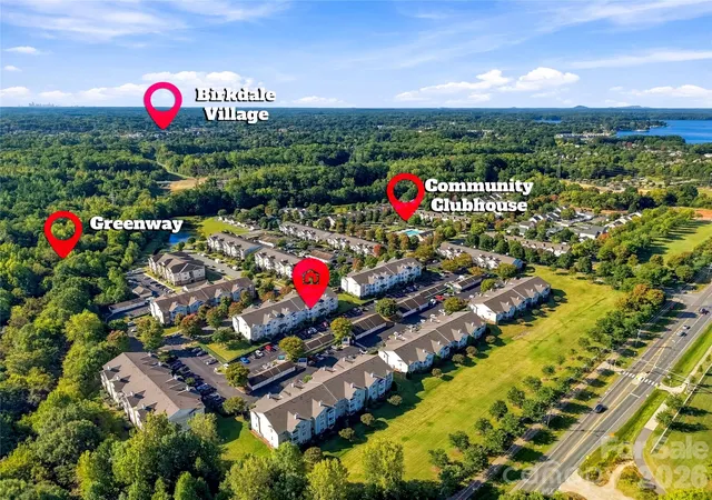 Photo 3 of Condo for sale at 19819 Deer Valley Dr, Cornelius, NC 28031 | MLS# 4429510 | Listing updated on 2026-10-01