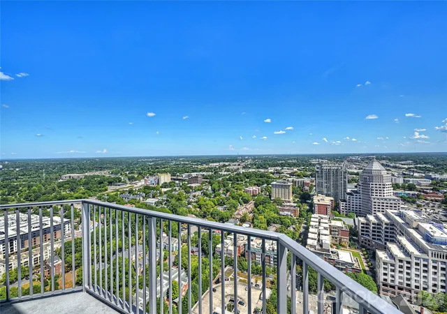 Photo 4 of Condo for sale at 210 N Church St #3415, Charlotte, NC 28202 | MLS# 4429511 | Listing updated on 2026-09-30