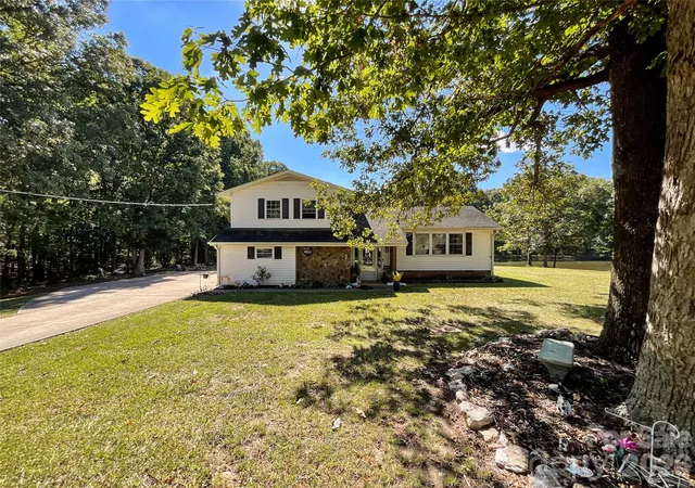 Photo 1 of Single family home for sale at 4807 Lancaster Hwy, Monroe, NC 28112 | MLS# 4429517 | Listing updated on 2026-10-15
