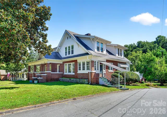 Single family home for sale at 606 Rutherford Rd, Marion, NC 28752 | MLS# 4429532