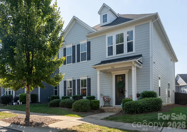 Photo 2 of Single family home for sale at 9104 Gladden Hl Ln, Pineville, NC 28134 | MLS# 4429538 | Listing updated on 2026-10-03