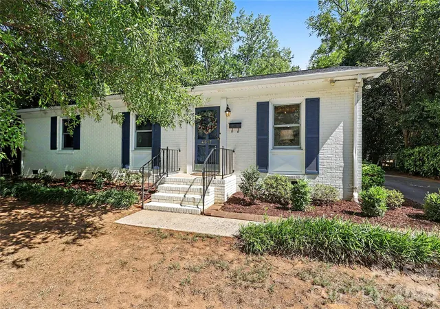 Photo 1 of Single family home for sale at 4617 Halstead Dr, Charlotte, NC 28209 | MLS# 4429542 | Listing updated on 2026-10-01