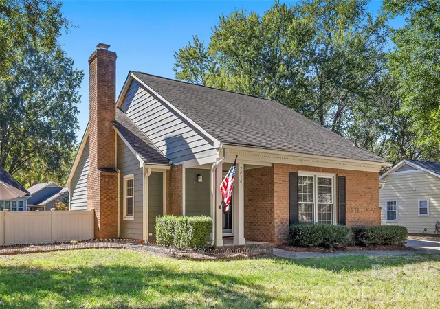 Photo 1 of Single family home for sale at 2434 Dryden Ln, Charlotte, NC 28210 | MLS# 4429545 | Listing updated on 2026-10-26