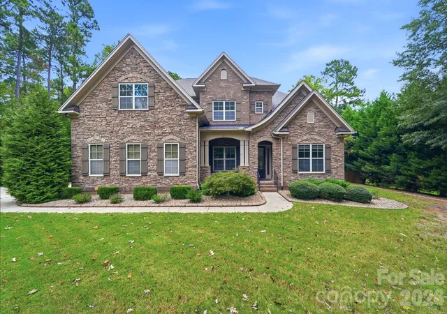 Photo 1 of Single family home for sale at 631 May Green Dr, Clover, SC 29710 | MLS# 4429551 | Listing updated on 2026-10-19
