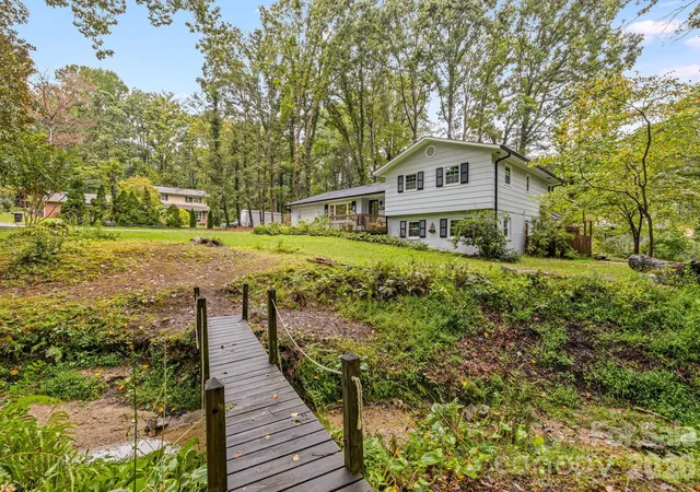 Photo 43 of Single family home for sale at 3238 Debbie Dr, Hendersonville, NC 28791 | MLS# 4429560 | Listing updated on 2026-10-01