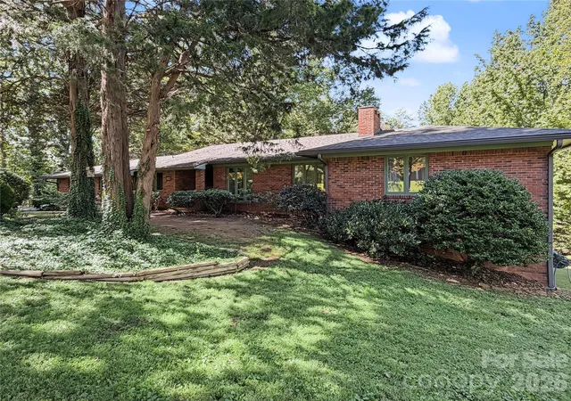 Photo 2 of Single family home for sale at 186 Catherine Dr, Columbus, NC 28722 | MLS# 4429572 | Listing updated on 2026-09-30