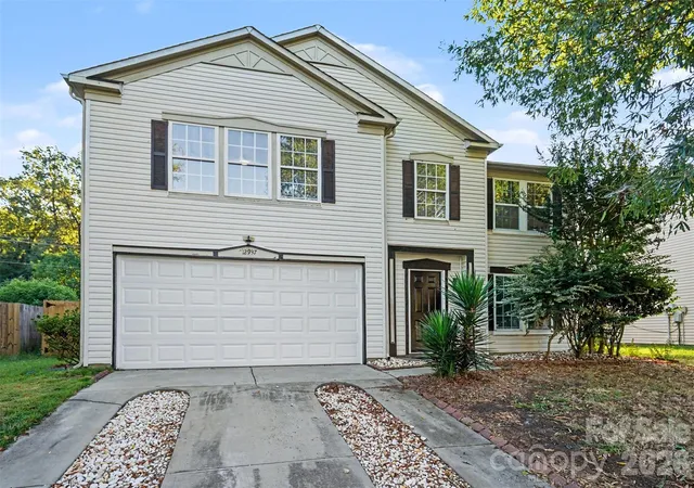Photo 1 of Single family home for sale at 12937 Silvaire Farm Rd, Charlotte, NC 28278 | MLS# 4429575 | Listing updated on 2026-10-03