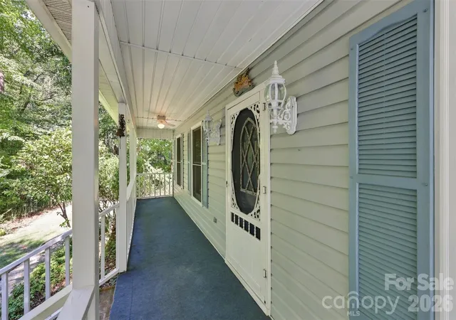 Photo 2 of Single family home for sale at 4985 Creek Ct, Rock Hill, SC 29732 | MLS# 4429578 | Listing updated on 2026-10-01