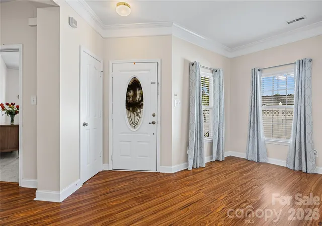Photo 4 of Single family home for sale at 370 Mount Side Way, Fort Mill, SC 29715 | MLS# 4429585 | Listing updated on 2026-10-08