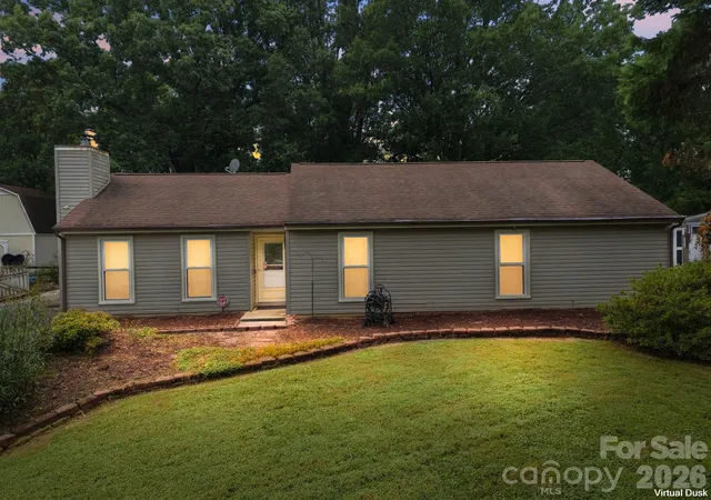 Photo 1 of Single family home for sale at 6423 Snow Bird Ln, Charlotte, NC 28227 | MLS# 4429603 | Listing updated on 2026-09-30