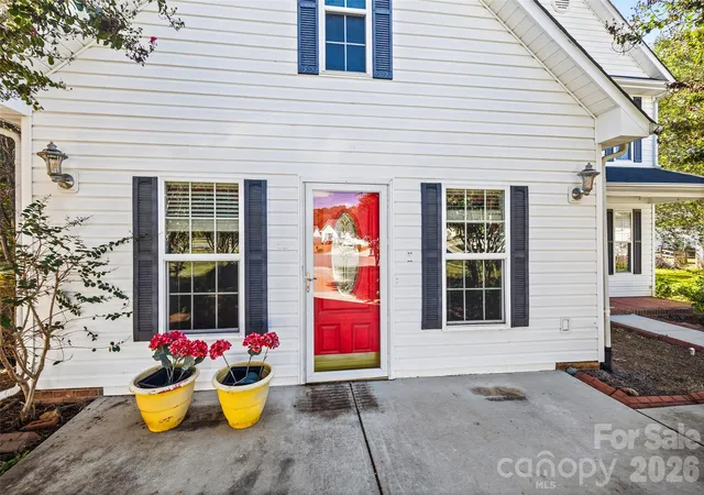 Photo 3 of Single family home for sale at 2006 Capstone Ct #96, Rock Hill, SC 29732 | MLS# 4429608 | Listing updated on 2026-10-08