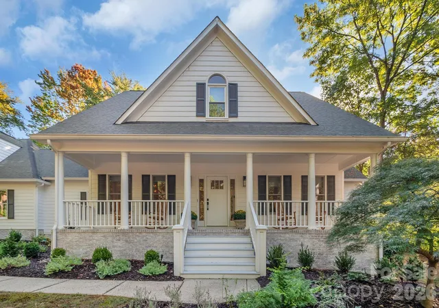 Photo 2 of Single family home for sale at 211 Pat Stough Ln, Davidson, NC 28036 | MLS# 4429615 | Listing updated on 2026-10-06
