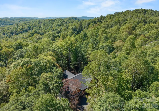 Photo 3 of Single family home for sale at 15 W Moytoy Ln, Brevard, NC 28712 | MLS# 4429647 | Listing updated on 2026-10-06