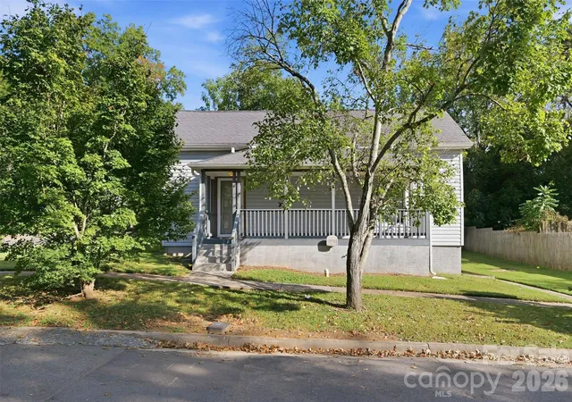 Photo 2 of Single family home for sale at 140 Aikman Ave, Norwood, NC 28128 | MLS# 4429649 | Listing updated on 2026-10-10