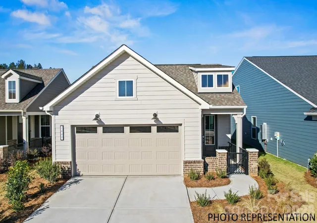 Photo 1 of Single family home for sale at 2010 Belmont View Dr, Belmont, NC 28012 | MLS# 4429656 | Listing updated on 2026-09-30