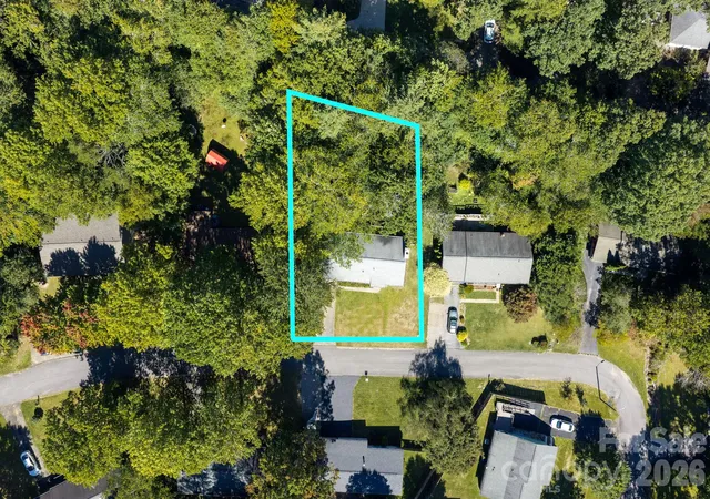 Photo 32 of Single family home for sale at 340 Genesis Cir, Black Mountain, NC 28711 | MLS# 4429667 | Listing updated on 2026-10-06