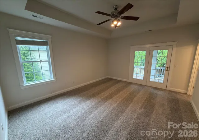 Photo 3 of Single family home for sale at 3926 Wilgrove Way Dr, Charlotte, NC 28213 | MLS# 4429675 | Listing updated on 2026-10-02
