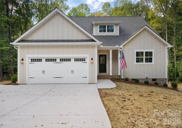 Photo 1 of Single family home for sale at 1716 Lake Lee Dr, Monroe, NC 28112 | MLS# 4429681 | Listing updated on 2026-10-06