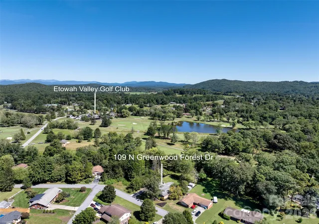 Photo 3 of Single family home for sale at 109 N Greenwood Forest Dr, Etowah, NC 28729 | MLS# 4429683 | Listing updated on 2026-10-01