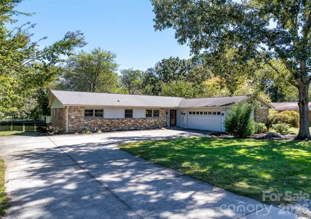 Photo 48 of Single family home for sale at 109 N Greenwood Forest Dr, Etowah, NC 28729 | MLS# 4429683 | Listing updated on 2026-10-16