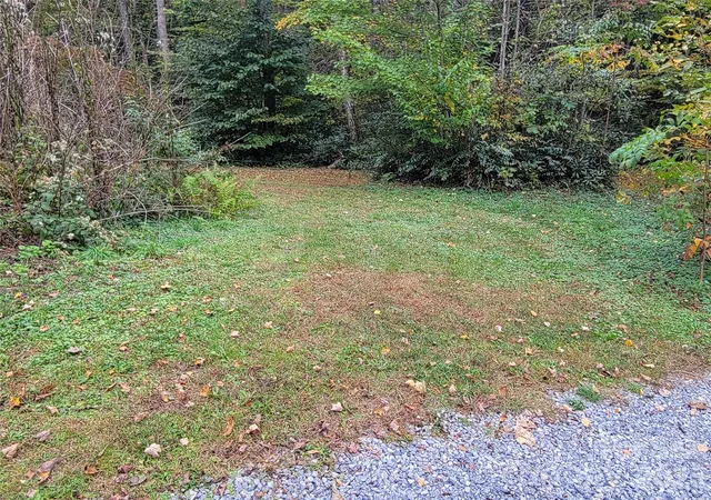 Photo 2 of Single family home for sale at 1061 Caldwell Dr, Maggie Valley, NC 28751 | MLS# 4429687 | Listing updated on 2026-10-07