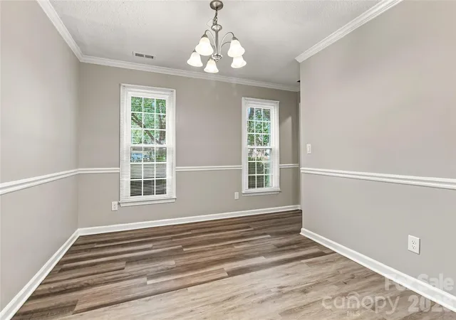 Photo 3 of Single family home for sale at 4209 Hounds Run Dr, Matthews, NC 28105 | MLS# 4429695 | Listing updated on 2026-10-01