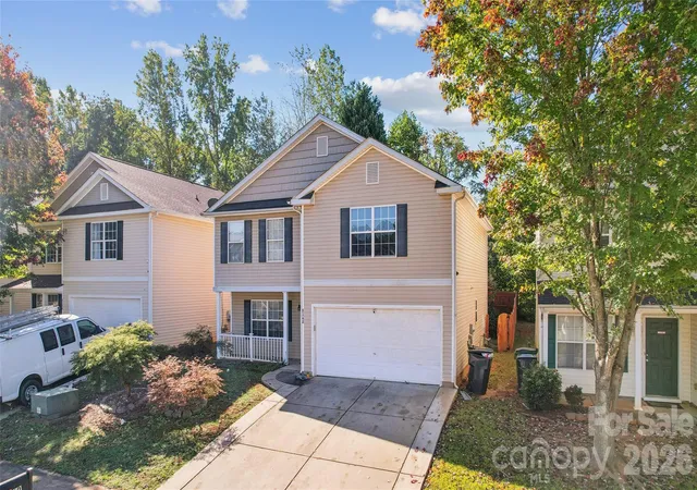 Photo 2 of Single family home for sale at 5142 Grays Ridge Dr #15, Charlotte, NC 28269 | MLS# 4429698 | Listing updated on 2026-10-23